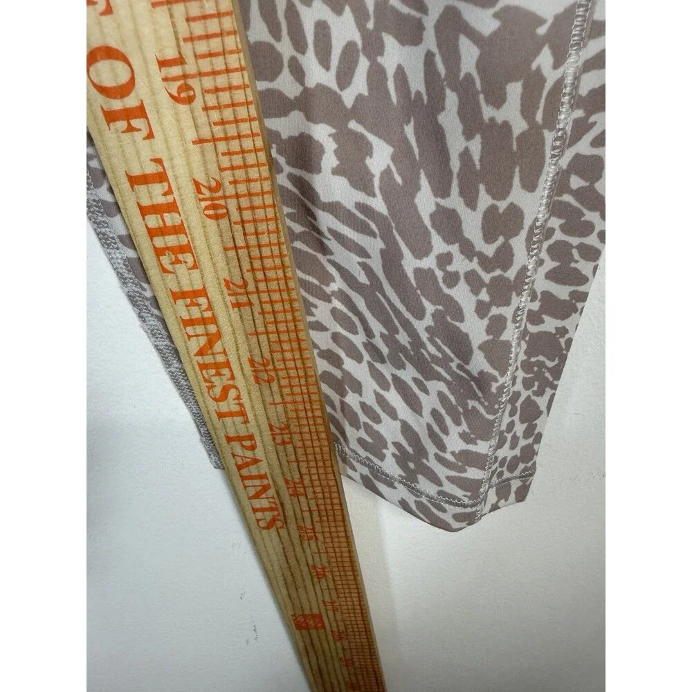 VUORI Womens Studio Pocket Legging Animal Print Drawstring Joggers Gray L - Picture 9 of 16